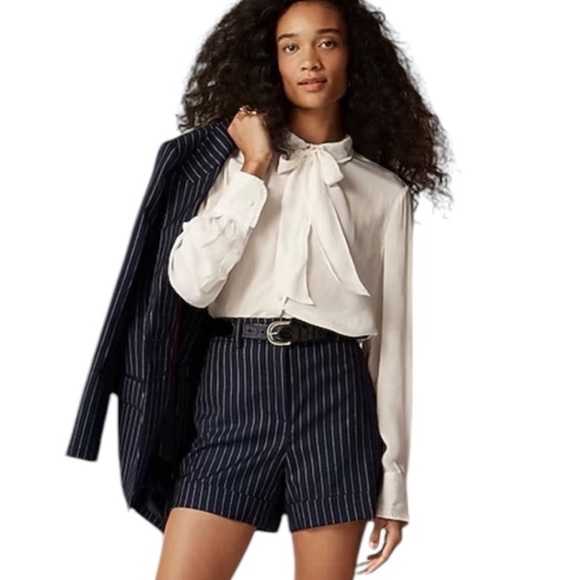 NEW Crepe de chine tie shirt with pleated collar long sleeve in cream Size Small - Picture 1 of 15